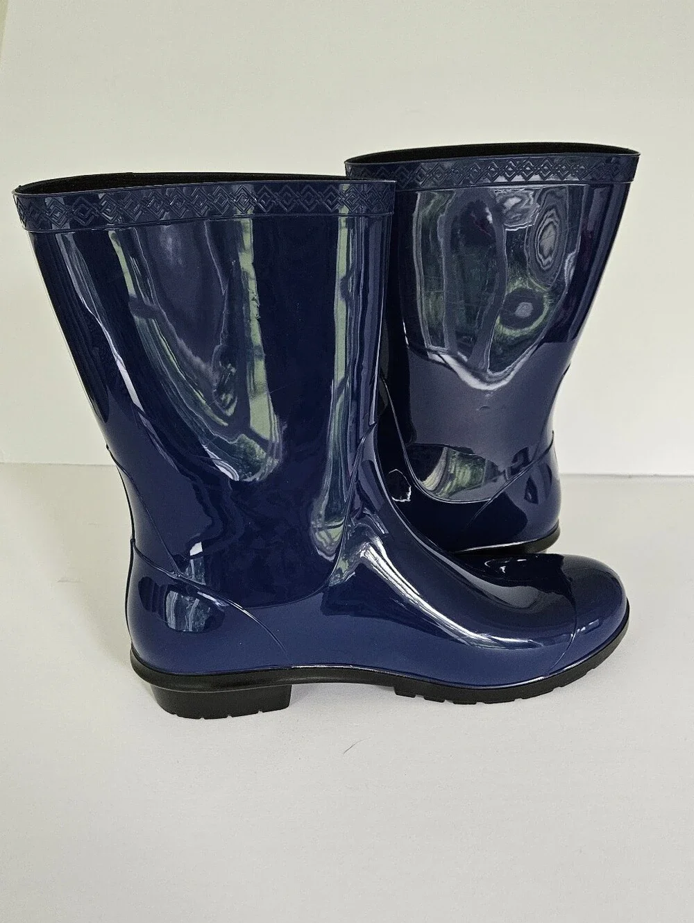 UGG women size